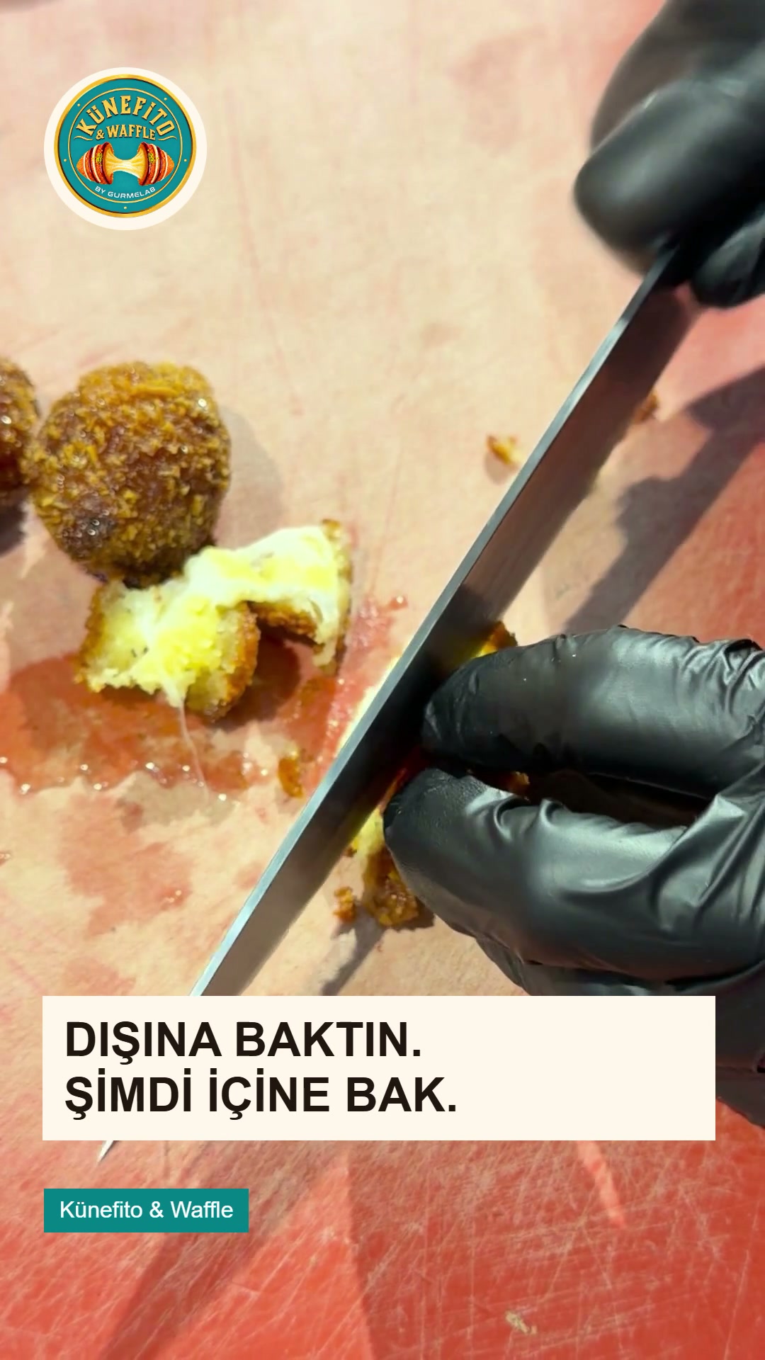 Künefito’nun çıtır dokusundan iç sunumuna